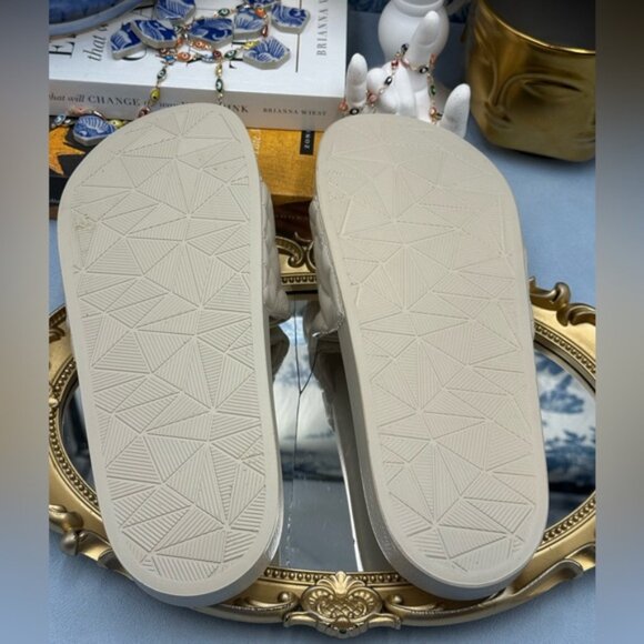 🆕 KURT GEIGER LONDON 🧿 NWOB Meena Eagle Quilted Slide, Bone - Sz 40 US 9 - Picture 14 of 14